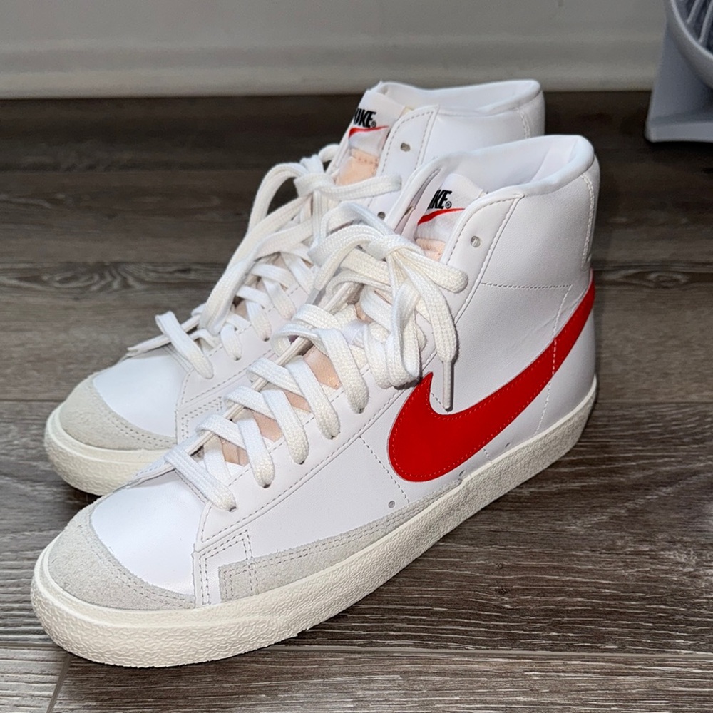 Nike Blazers High Tops White and Red Women Size 11